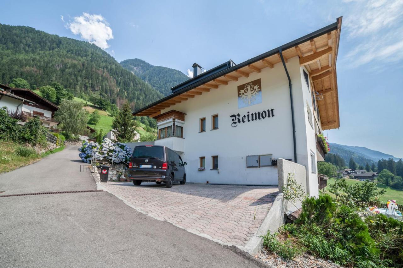 Haus Reimon Apt Reinhard San Leonardo in Passiria Kültér fotó